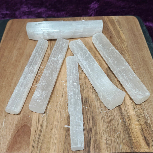 Selenite Meaning: The One Crystal Every Collection Needs